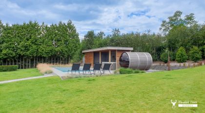 chalet Faro Durbuy, vakantiehuis met sauna jacuzzi en zwembad huren in de Ardennen